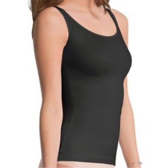 SPANX Love Your Assets Medium Black Tank Top
Cami ~ Slimming Shapewear - Picture 1 of 6